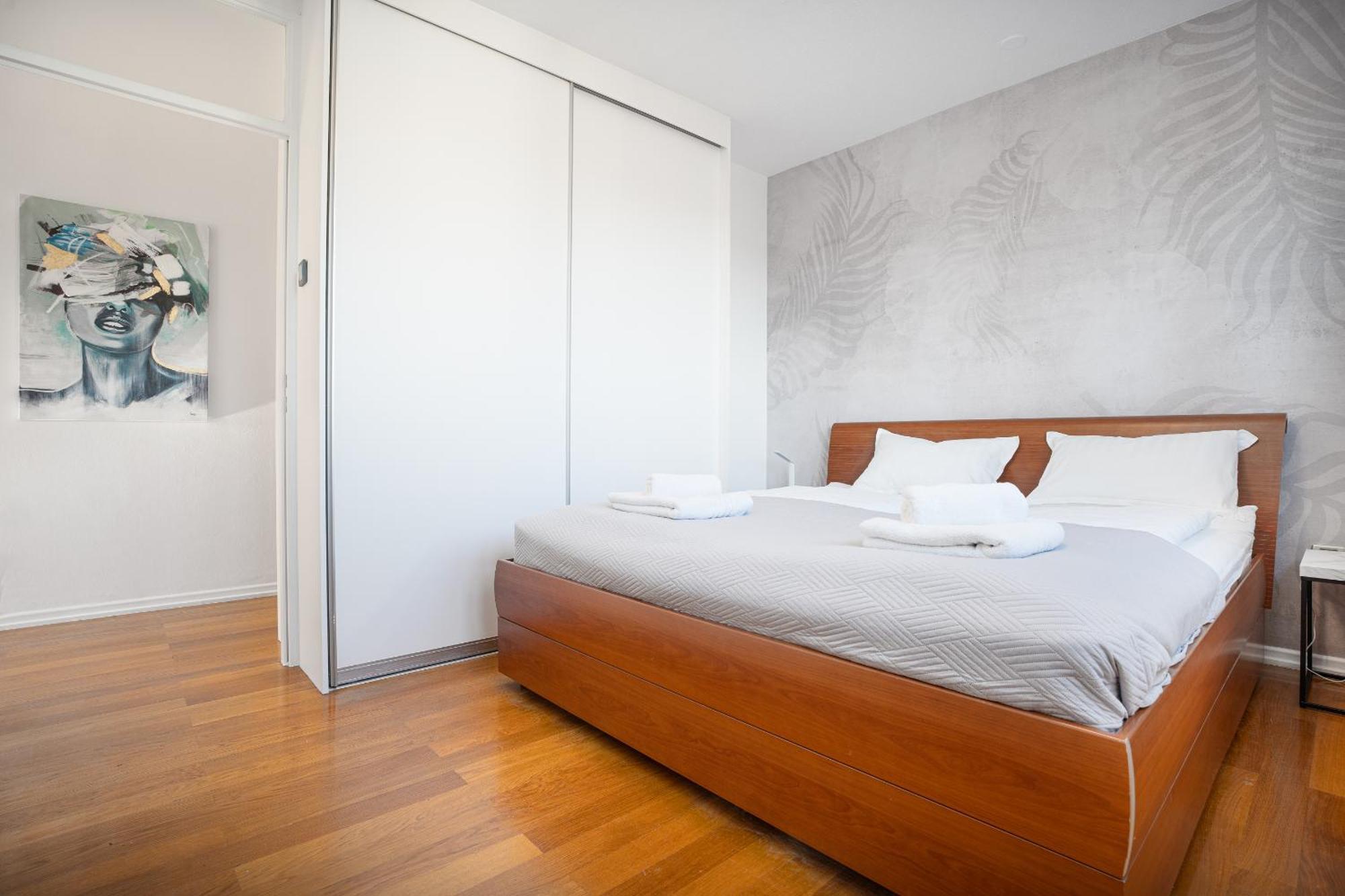 Sunshine Centre Free Parking Apartment *